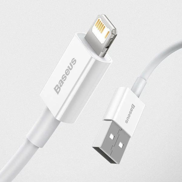 USB кабель Baseus Superior Series Fast Charging Data Cable USB to iP 2.4A 0.25m White CALYS-02 00000000950 фото